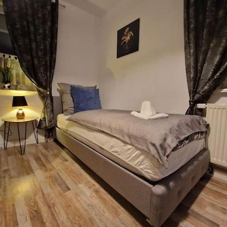 Apartment Del Pueblo Weiden in der Oberpfalz Esterno foto